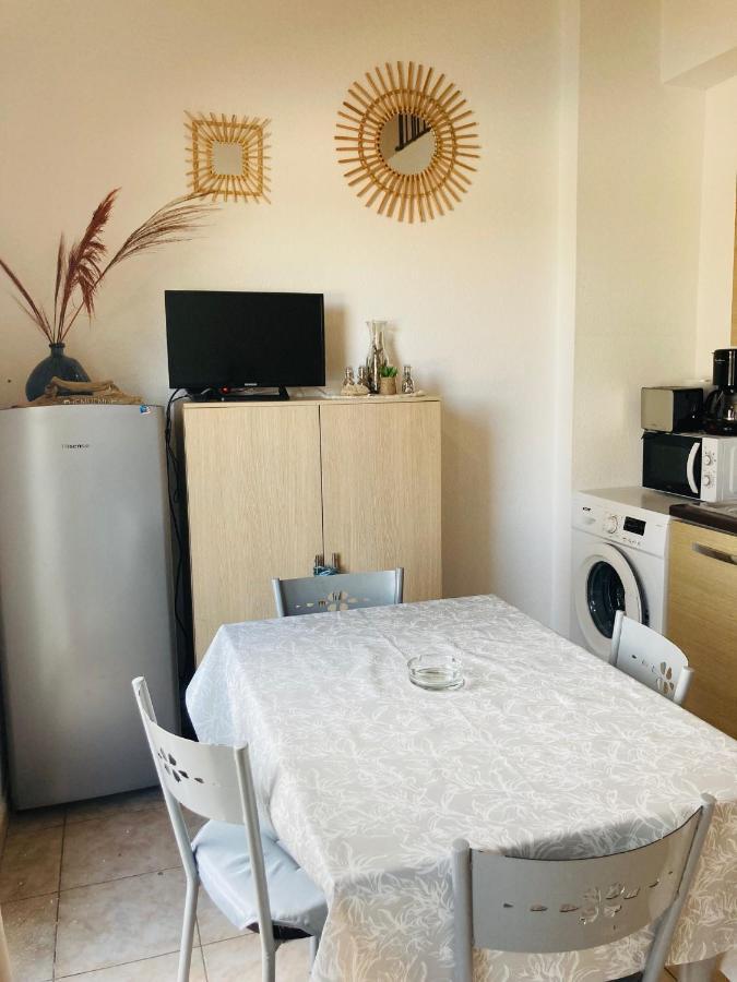 Bel Appartement Dans Residence Avec Piscine Linguizzetta Exterior foto
